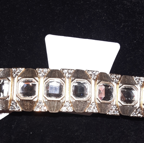 LIA SOPHIA GOLD TONE STRETCH BRACELET - Picture 8 of 8